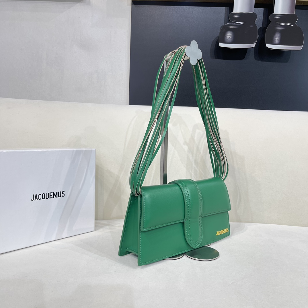 Jacquemus Satchel Bags